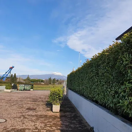 Il Timone Di Pacengo *