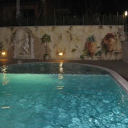 Il Timone Di Pacengo Сasa de vacaciones *