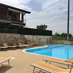 Il Timone Di Pacengo Pacengo Di Lazise